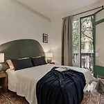 Levia - 3 Bedrooms And Balcony In Eixample Esquerra